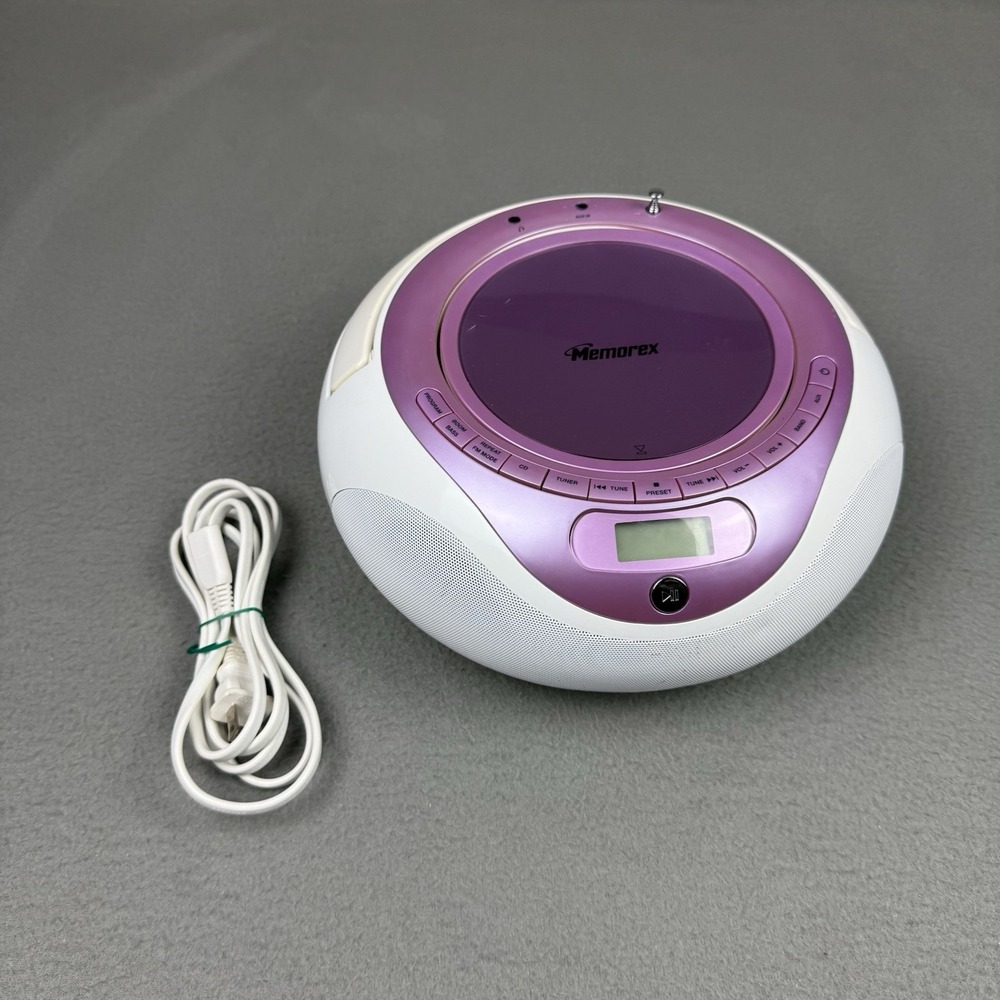 Memorex Boombox With Digital AM/FM Radio MP3848-PWH Tested Works